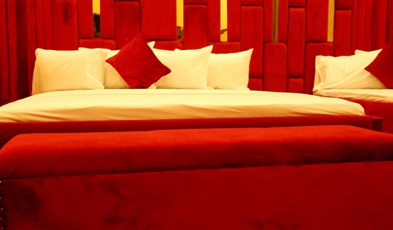 Hotel De Smart Multan Eksteriør bilde