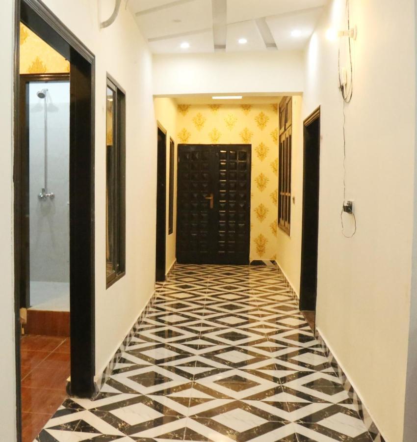 Hotel De Smart Multan Eksteriør bilde