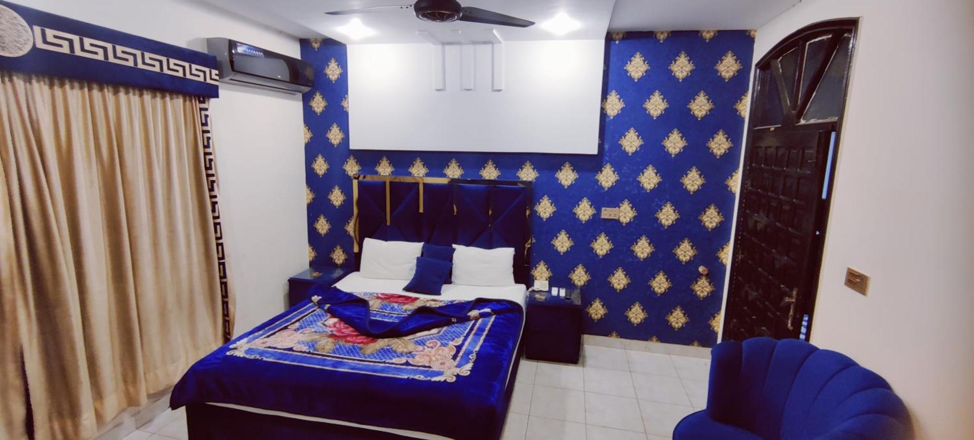 Hotel De Smart Multan Eksteriør bilde